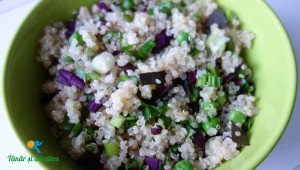 Mancare de quinoa cu verdeata TSS